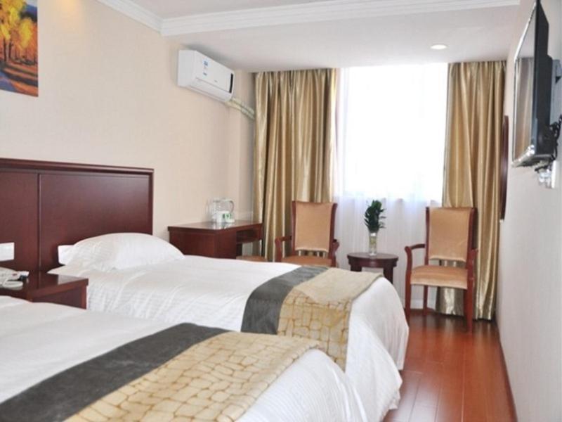 Greentree Inn Sichuan Chengdu Chongzhou Shiji Avenue Longteng Decorative City Business Hotel Εξωτερικό φωτογραφία