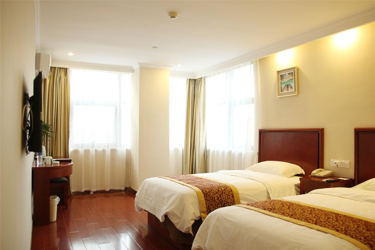 Greentree Inn Sichuan Chengdu Chongzhou Shiji Avenue Longteng Decorative City Business Hotel Εξωτερικό φωτογραφία