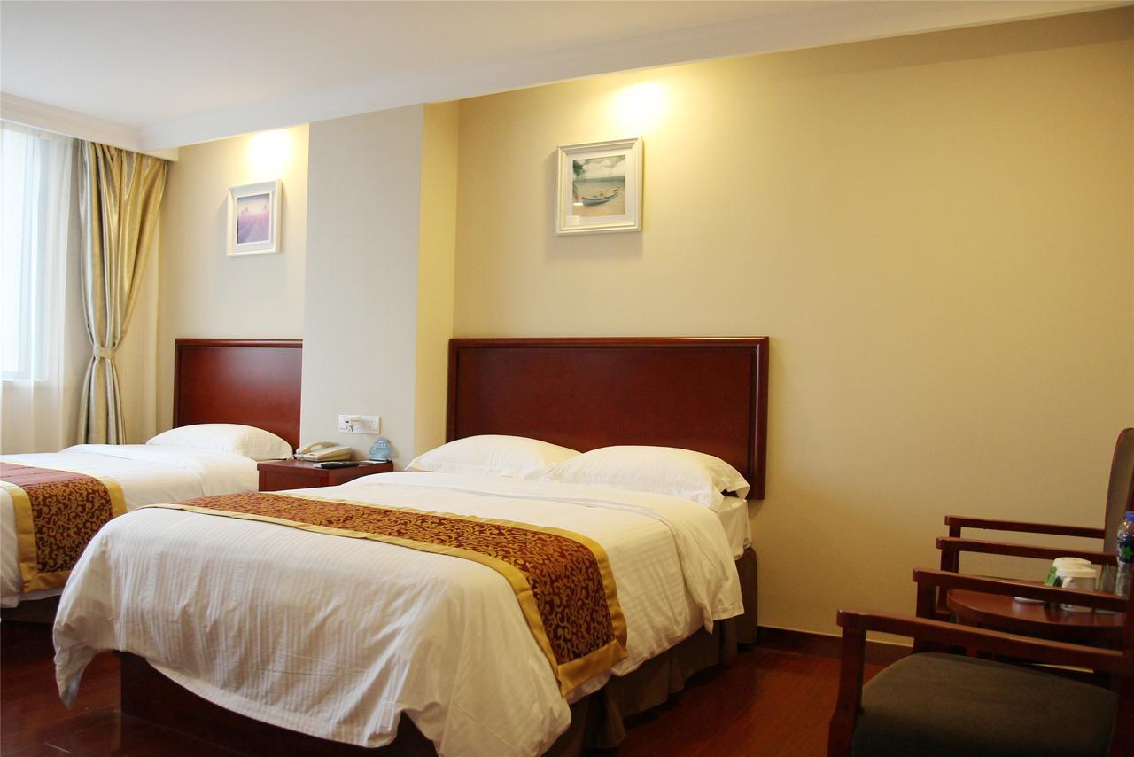 Greentree Inn Sichuan Chengdu Chongzhou Shiji Avenue Longteng Decorative City Business Hotel Εξωτερικό φωτογραφία